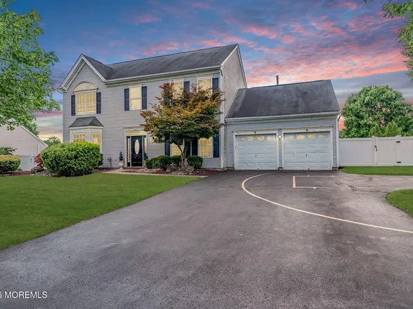19 Vanderveer Road, Freehold, NJ 07728