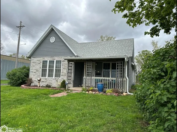 310 W 1st St, Atlantic, IA 50022