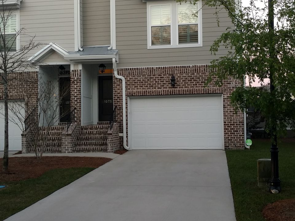 1st image of 1025 Bowman Woods Dr