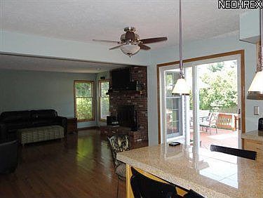 5th image of 3191 Central Park Ln