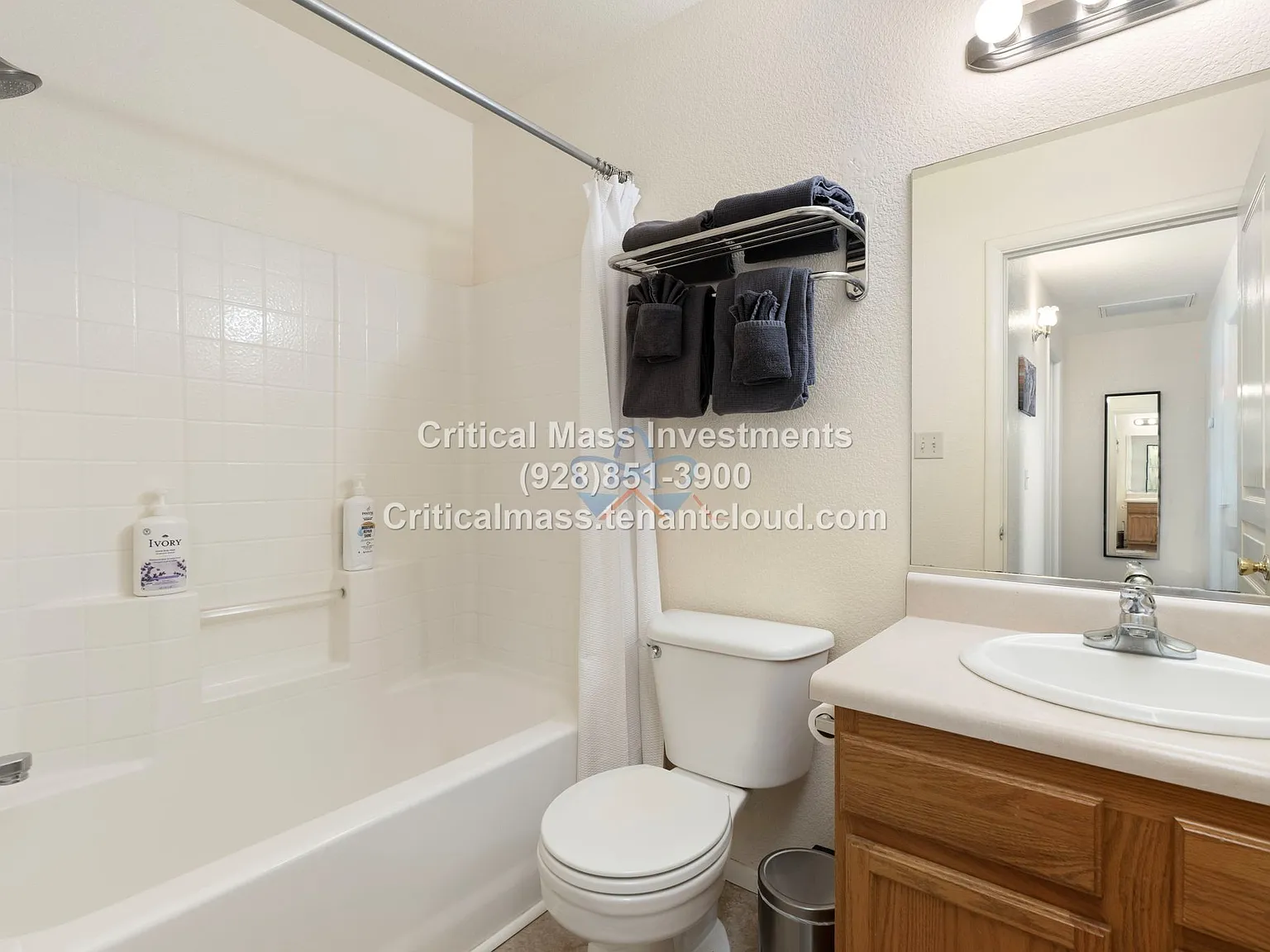 610 N. Newton — Photo 2