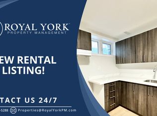 312 Anderson Ave #2, Oshawa, ON L1J2N6