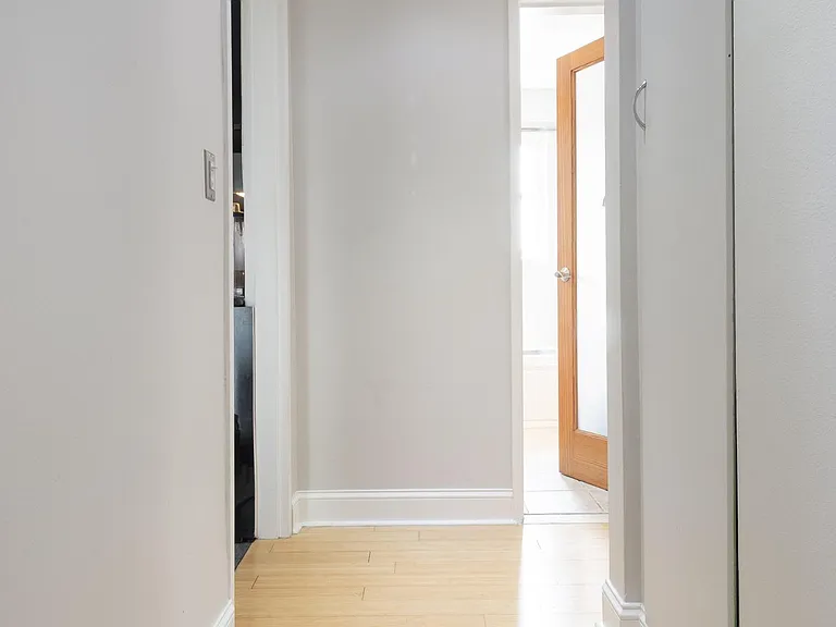 211 Seaton Rd #3 — Photo 4