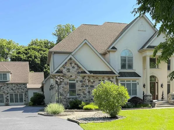 211 Stonechase Dr, Hockessin, DE 19707