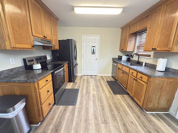 4th image of 3005 Ginny Dr