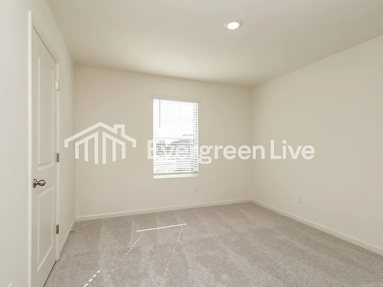 157 Galilee Ln — Photo 8