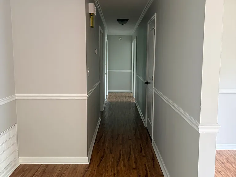 2370 Roberts Ln — Photo 5