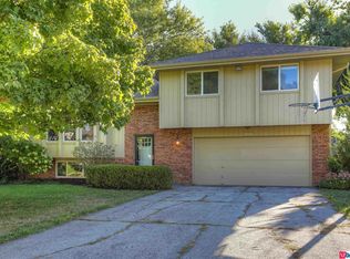 5061 S 161st Cir, Omaha, NE 68135