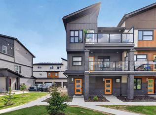 1203 163rd St SW, Edmonton, AB T6W3K5