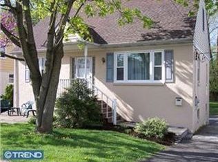 2832 Susquehanna Rd, Abington, PA 19001