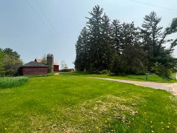 S3476 Old Loganville Rd, Reedsburg, WI 53959