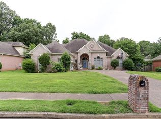 8741 River Hollow Dr, Cordova, TN 38016