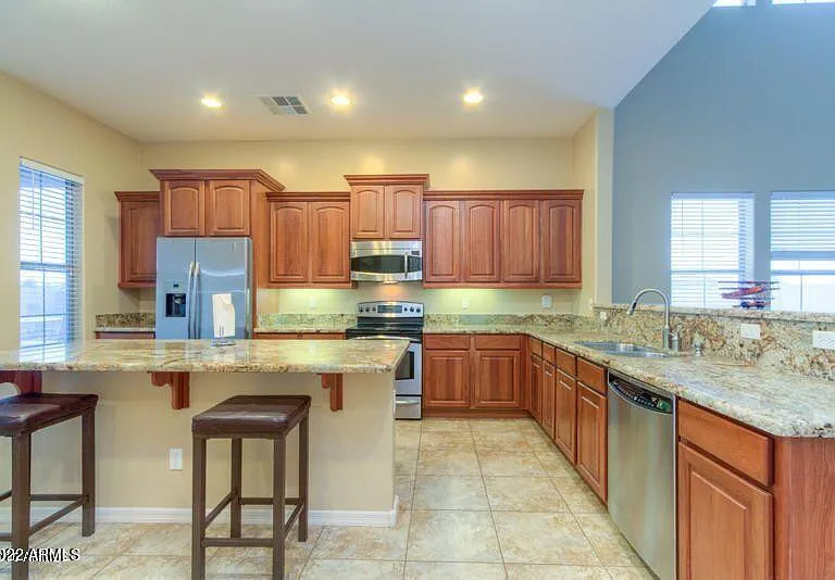 16922 N Palo Rojo Rd — Photo 10