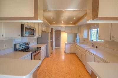 5th image of 2120 E Hill St Unit 303