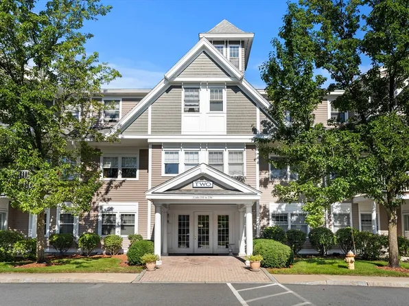 6 Technology Dr APT 235, North Chelmsford, MA 01863