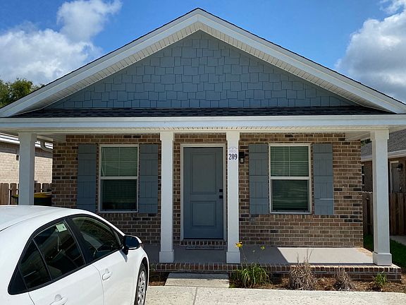 2nd image of 209 Hudson Boyd Ct