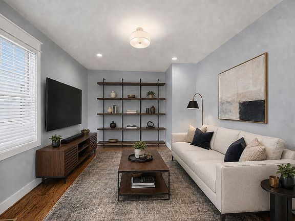 4th image of 913A Cahal Ave