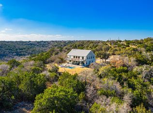 117 Point Rd, Fredericksburg, TX 78624