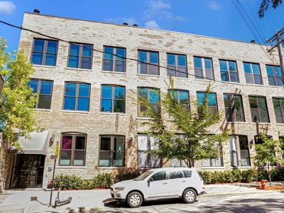 1760 W Wrightwood Ave APT 207, Chicago, IL, 60614