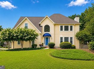 3607 Tree View Dr, Snellville, GA 30078