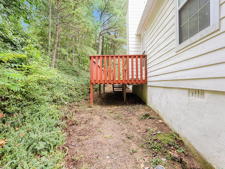 909 Shadow Lakes Dr — Photo 15