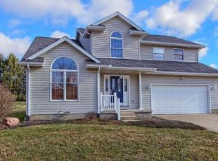 242 Clark Dr, Circleville, OH 43113