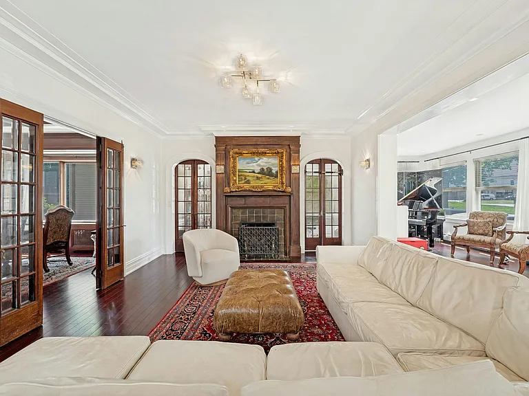 1016 Abbott Blvd — Photo 9