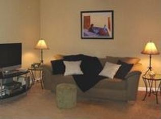 176 Old English Rd, Pittsburgh, PA 15237