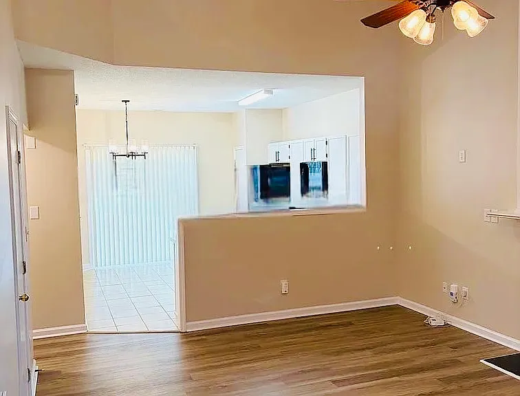 208 Purple Leaf Pl — Photo 10