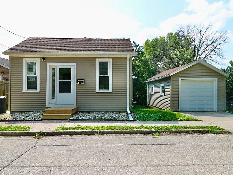 1st image of 2594 Pearl St