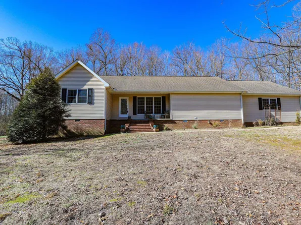 1092 Forest Dr, Benton, KY 42025