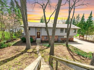 475 Indianwood Rd, Lake Orion, MI 48362