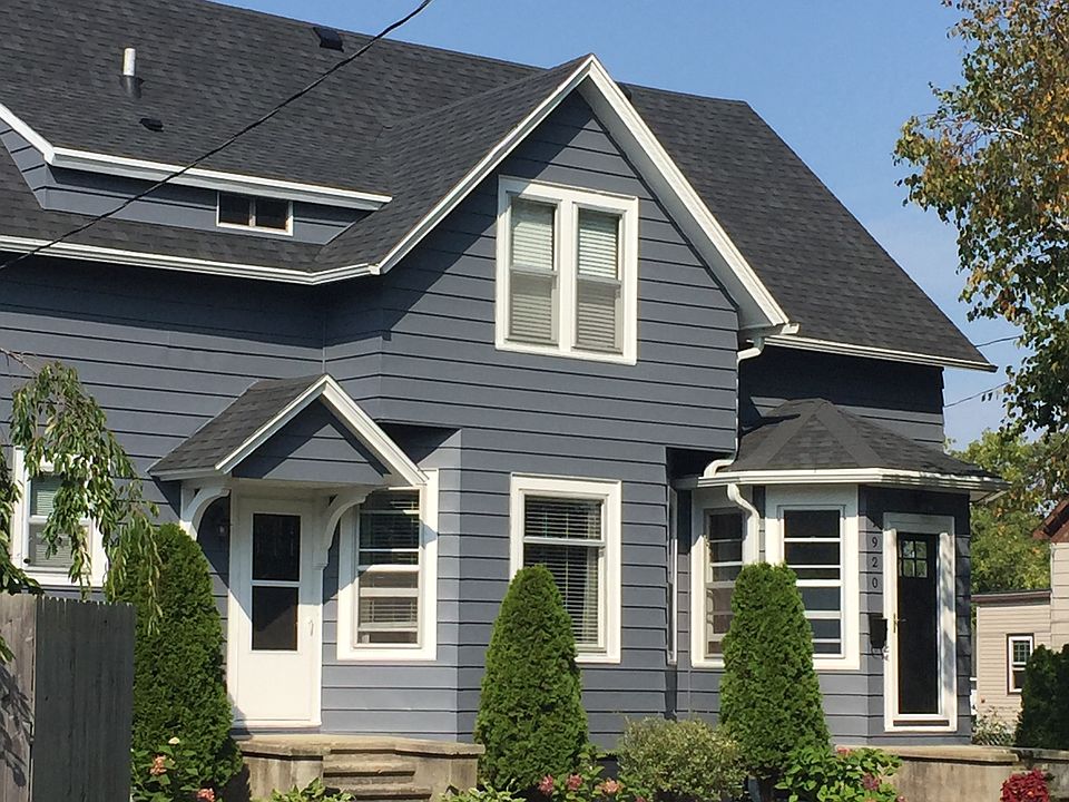2nd image of 1920 Emmet St