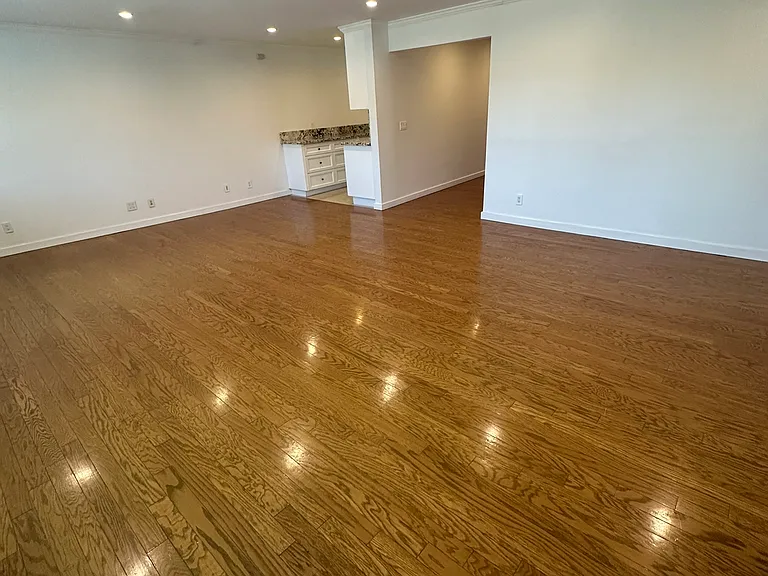 16169 W Sunset Blvd #302 — Photo 25