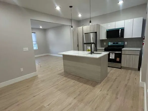 5307-11 Palisade Avenue image 1 of 7