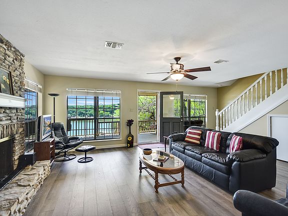 5th image of 24703 Lake View Dr
