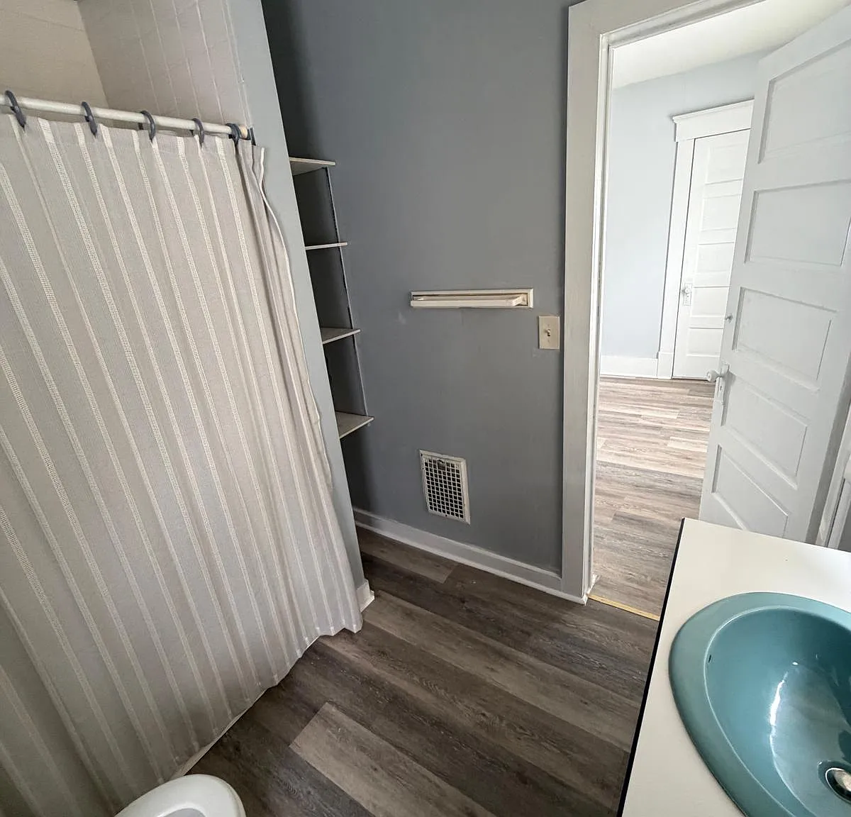 2 bed, 1108 sqft, $1,200 — Photo 4