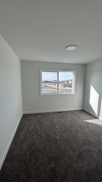 Calgary House for rent - 4 Bedrooms — photo 20