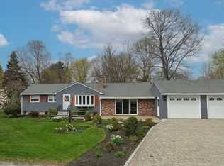 14 Bailey Rd, Tewksbury, MA 01876