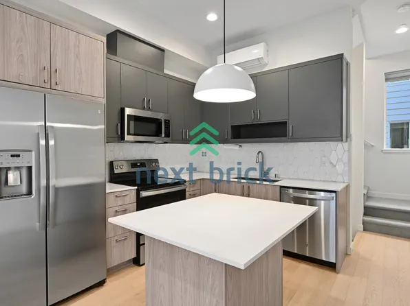 3104C SW Avalon Way #3104, Seattle, WA 98126