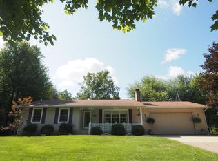 6911 Pontaluna Rd, Fruitport, MI 49415