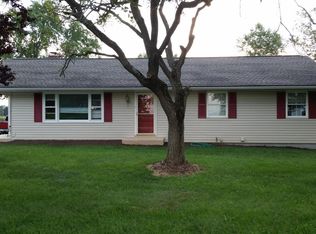 412 Central Manor Rd, Mountville, PA 17554