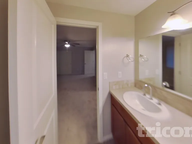 6816 S Warner St — Photo 10