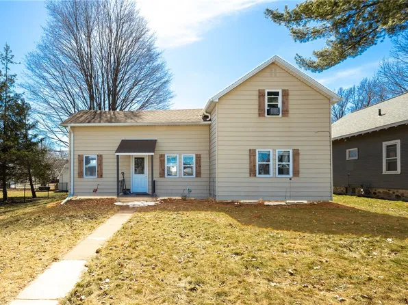 411 W Main Street, Thorp, WI 54771