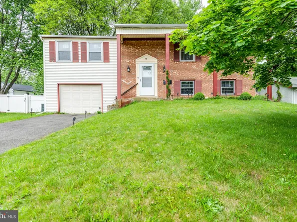 45 Normandy Ln, Willingboro, NJ 08046
