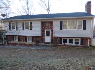 612 Middlebury Rd, Watertown, CT 06795