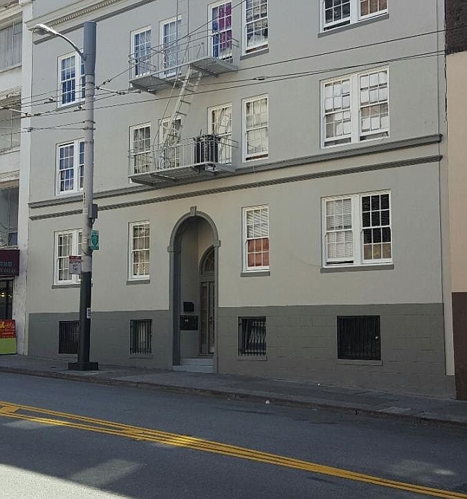 1st image of 752 Stockton St APT 12