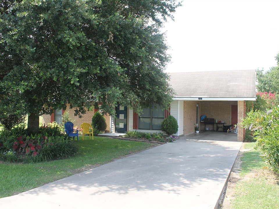 1st image of 2484 5th St