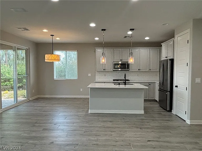 5636 Justin Robert St — Photo 6