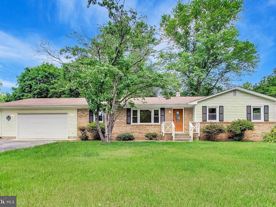 1st image of 45328 Elmbrook Dr
